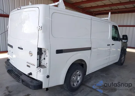 2016 Nissan Nv Cargo Nv2500 Hd Sv V6 z USA, uszkodzony, nr VIN 1N6BF0KY7GN801979